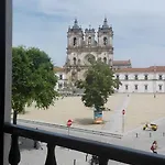 罗西奥阿尔科巴萨旅馆